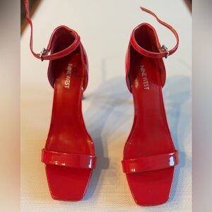 Nine West Sandals Red size 8